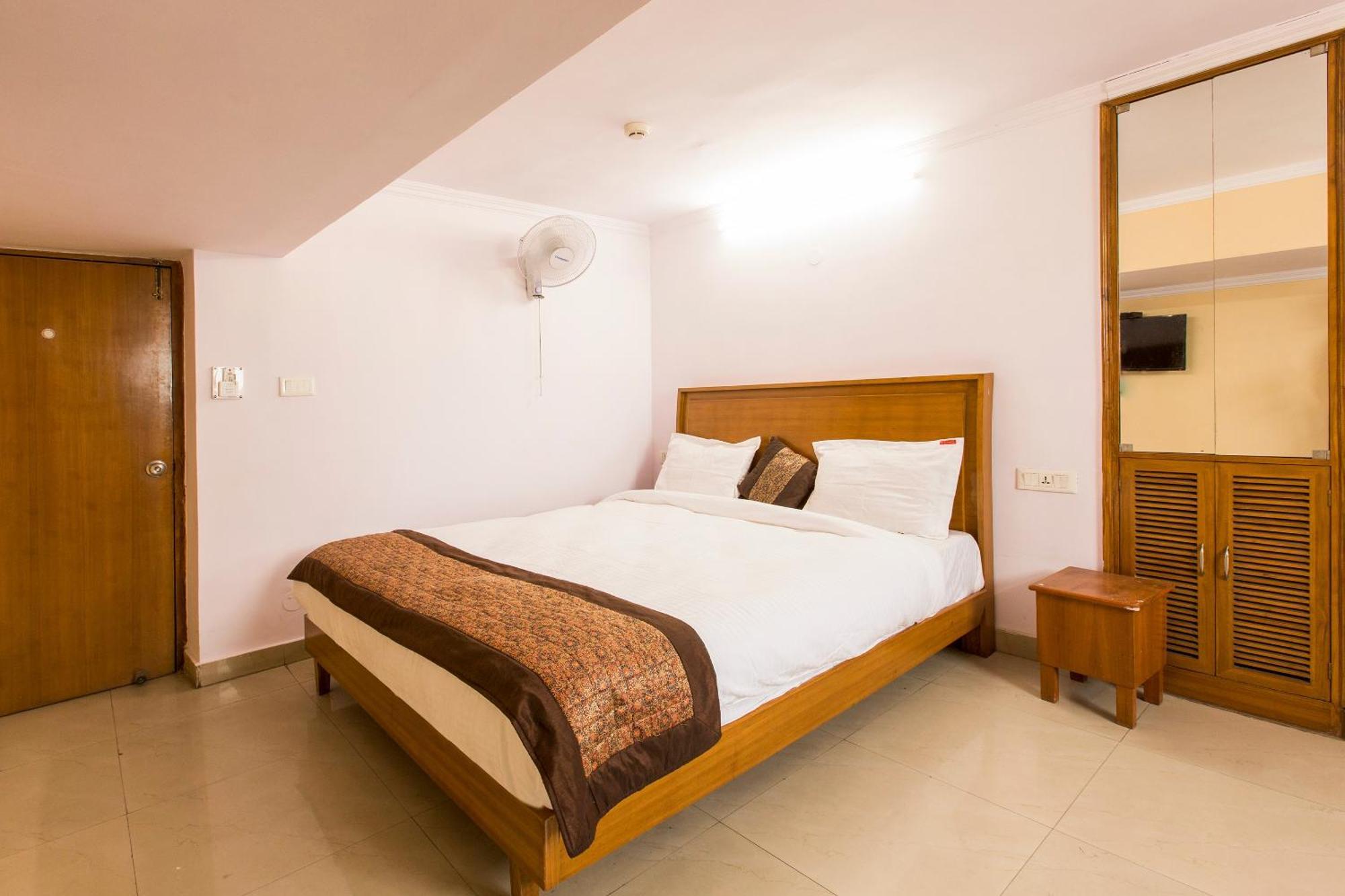 Hotel O Hotel Landmark Inn Delhi  Exterior photo